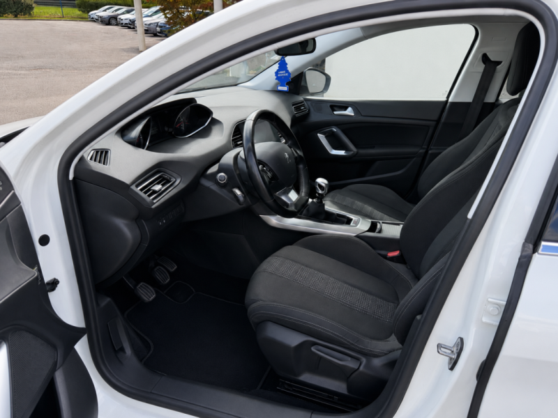PEUGEOT 308 SW II 1.6 Blue-HDi 120ch - Garantie