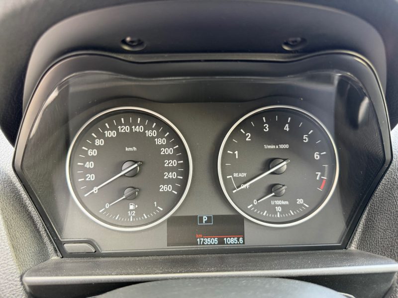 BMW Série 1 F20 Urban Blue 118i 1.6 i 136 cv 