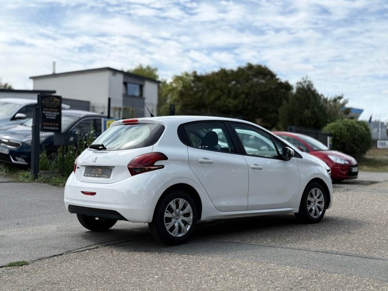 Peugeot 208 1.6 BlueHDi 75 ch Active - Clim – Bluetooth – Régulateur - Révisée & garantie 6 mois