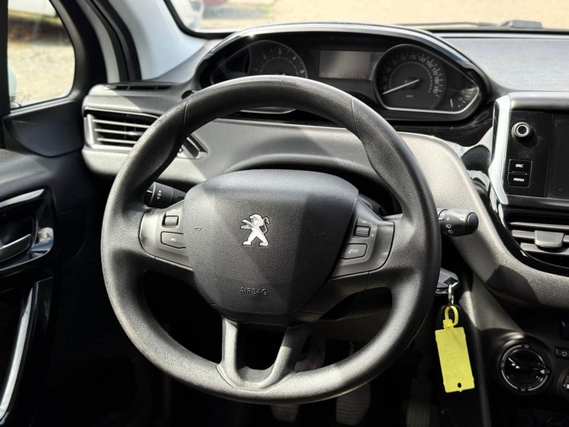 Peugeot 208 1.6 BlueHDi 75 ch Active - Clim – Bluetooth – Régulateur - Révisée & garantie 6 mois