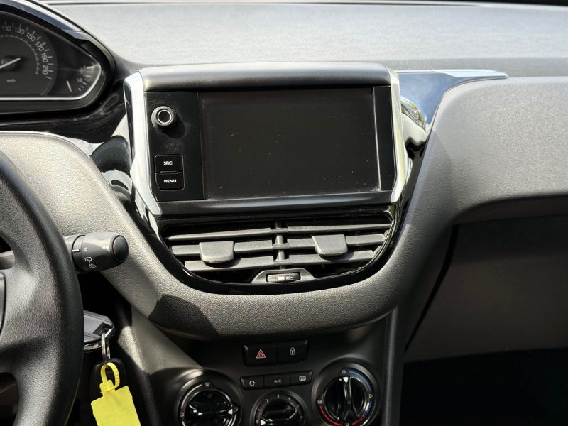 Peugeot 208 1.6 BlueHDi 75 ch Active - Clim – Bluetooth – Régulateur - Révisée & garantie 6 mois