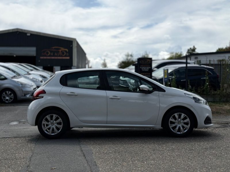 Peugeot 208 1.6 BlueHDi 75 ch Active - Clim – Bluetooth – Régulateur - Révisée & garantie 6 mois