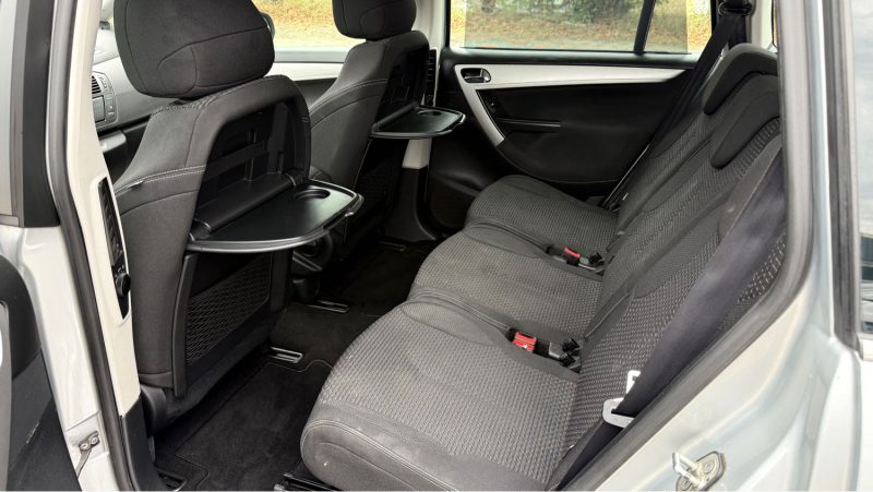 Citroën Grand C4 Picasso 1.6 HDi 110 ch Confort BMP6 7 places - Boîte auto - Révisée & garantie 6 