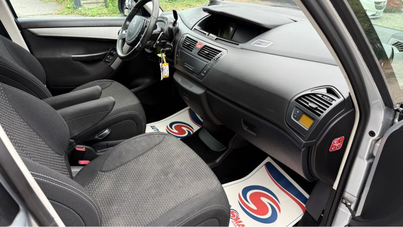 Citroën Grand C4 Picasso 1.6 HDi 110 ch Confort BMP6 7 places - Boîte auto - Révisée & garantie 6 