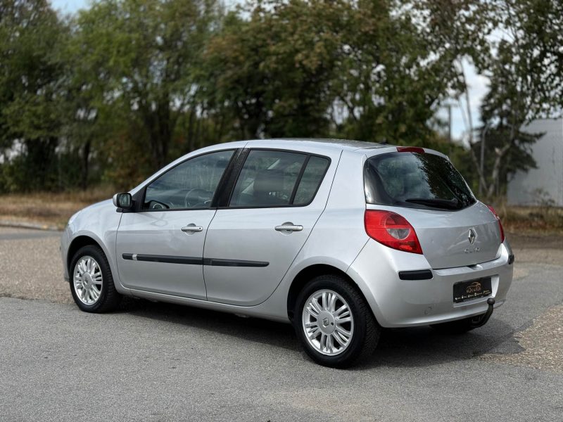 Renault Clio III 1.5 dCi 85 ch Dynamique - Révisée & garantie 6 mois