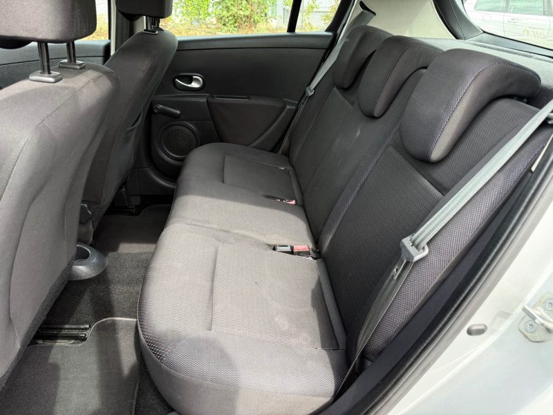 Renault Clio III 1.5 dCi 85 ch Dynamique - Révisée & garantie 6 mois