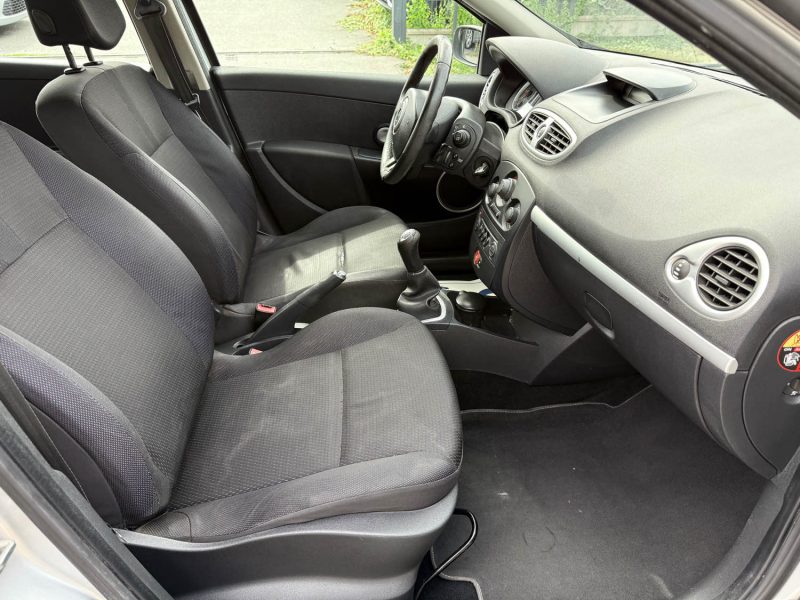 Renault Clio III 1.5 dCi 85 ch Dynamique - Révisée & garantie 6 mois