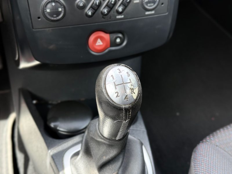 Renault Clio III 1.5 dCi 85 ch Dynamique - Révisée & garantie 6 mois