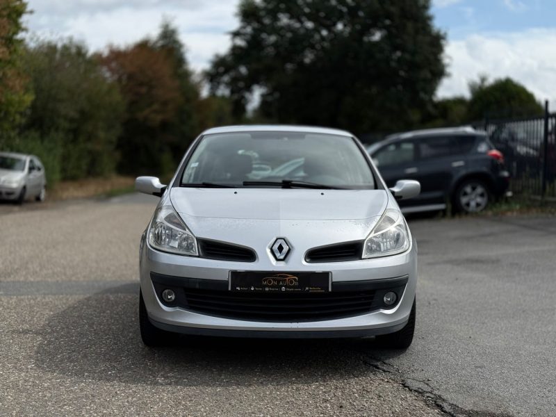 Renault Clio III 1.5 dCi 85 ch Dynamique - Révisée & garantie 6 mois