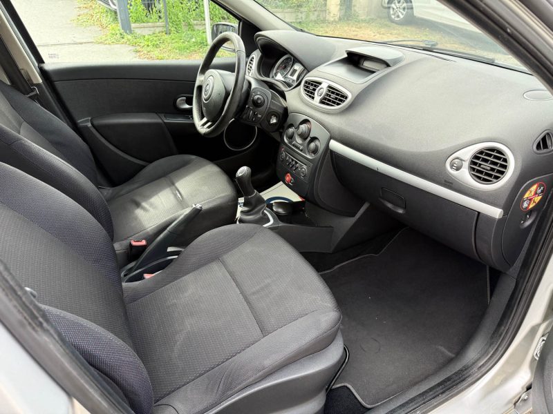 Renault Clio III 1.5 dCi 85 ch Dynamique - Révisée & garantie 6 mois