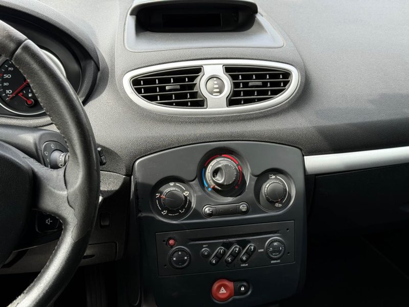 Renault Clio III 1.5 dCi 85 ch Dynamique - Révisée & garantie 6 mois