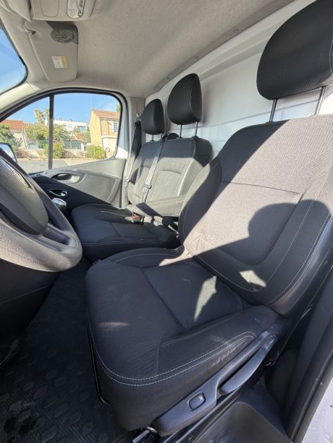 RENAULT TRAFIC L2H1 2.0 DCI 145