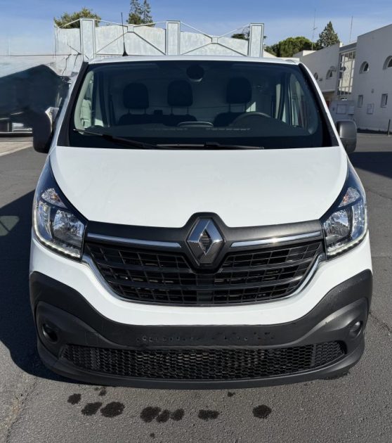 RENAULT TRAFIC L2H1 2.0 DCI 145