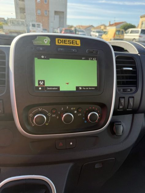 RENAULT TRAFIC L2H1 2.0 DCI 145