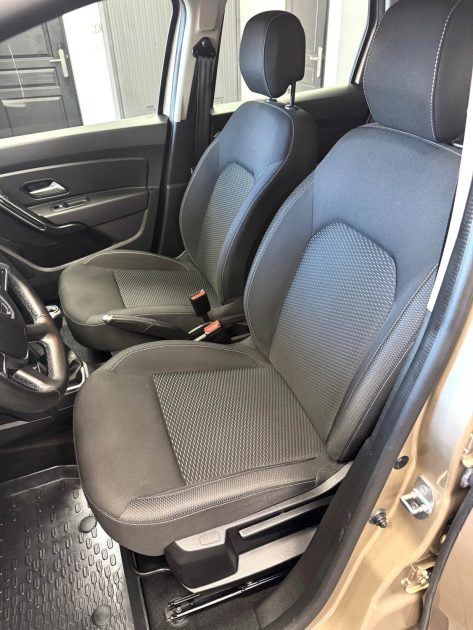 DACIA DUSTER 2 1.5 BLUE DCI 115 CV 4X2 CONFORT 2018