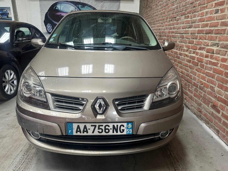 RENAULT SCENIC 1.9 DCI LATITUDE LATITUDE 2009