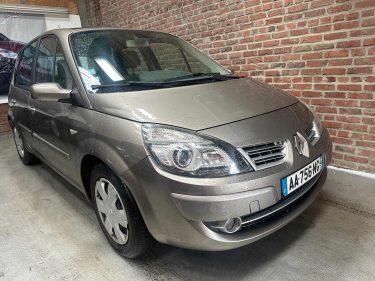 RENAULT SCENIC 1.9 DCI LATITUDE LATITUDE 2009