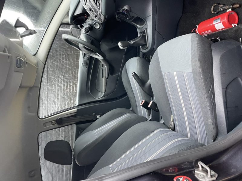 🏁 Ford fiesta 1.3 cdti 90cv pack titanuim  Édition S&S Ct Ok / Révisée..