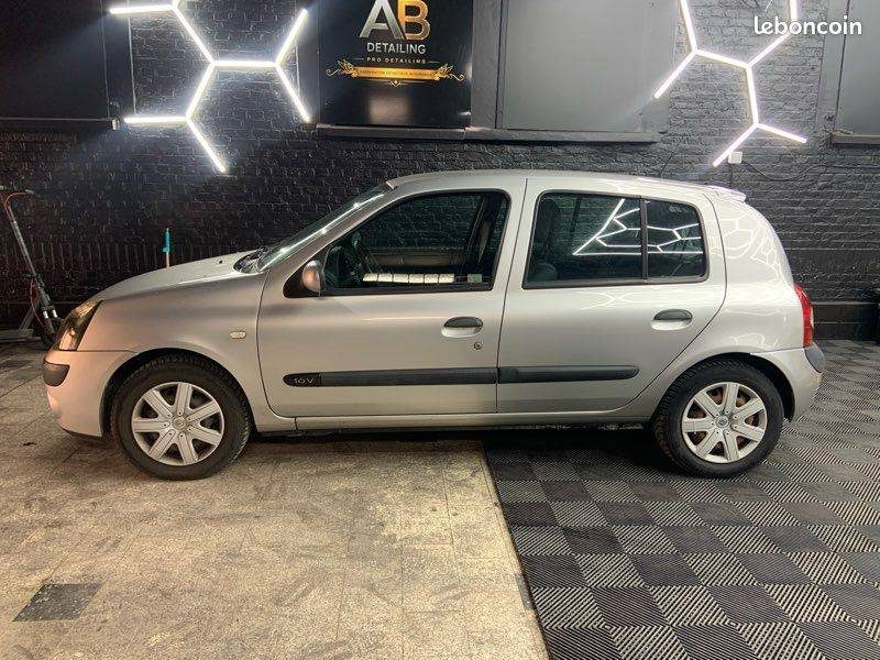 RENAULT CLIO CAMPUS 1.2 16V 
