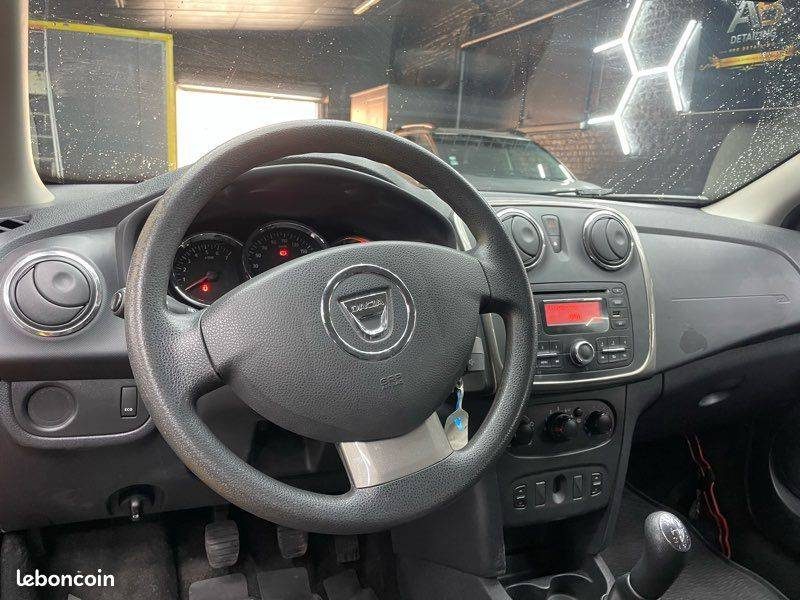 DACIA  DUSTER CONFORT 2015