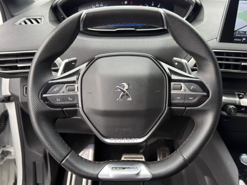 PEUGEOT 5008 II GT LINE 1.6 THP 180 Cv 1ERE MAIN 7 PLACES ATTELAGE INTERIEUR CUIR - GARANTIE 1 AN