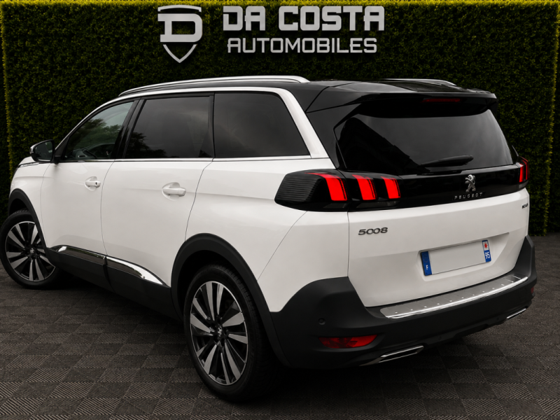 PEUGEOT 5008 II GT LINE 1.6 THP 180 Cv 1ERE MAIN 7 PLACES ATTELAGE INTERIEUR CUIR - GARANTIE 1 AN