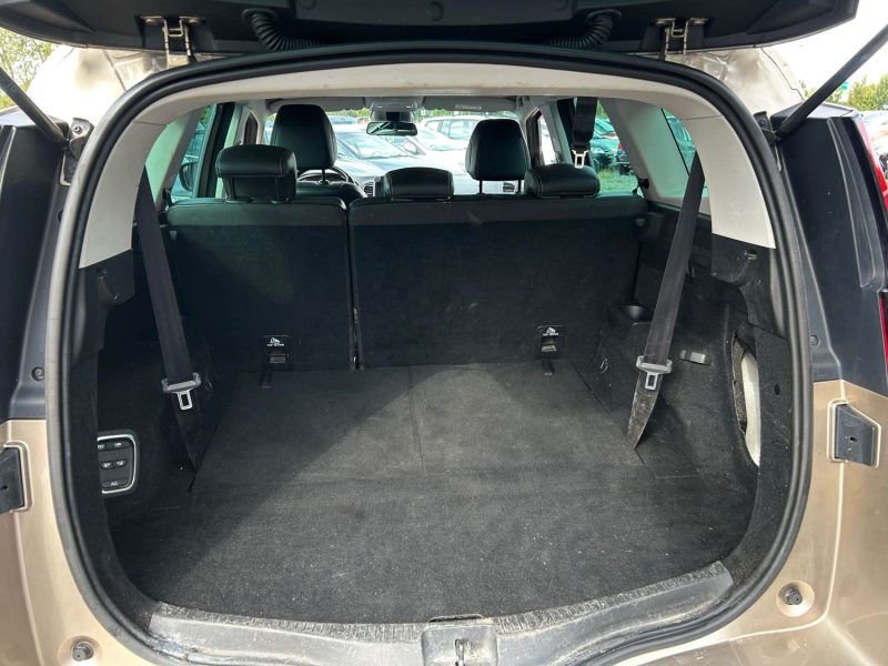 RENAULT Scénic Grand Scénic IV 1.5 dCi EDC7 110 cv Boîte auto