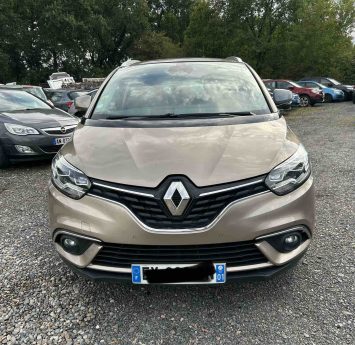 RENAULT Scénic Grand Scénic IV 1.5 dCi EDC7 110 cv Boîte auto