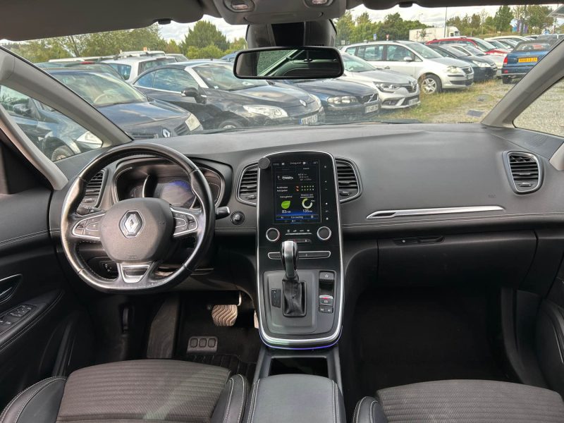 RENAULT Scénic Grand Scénic IV 1.5 dCi EDC7 110 cv Boîte auto