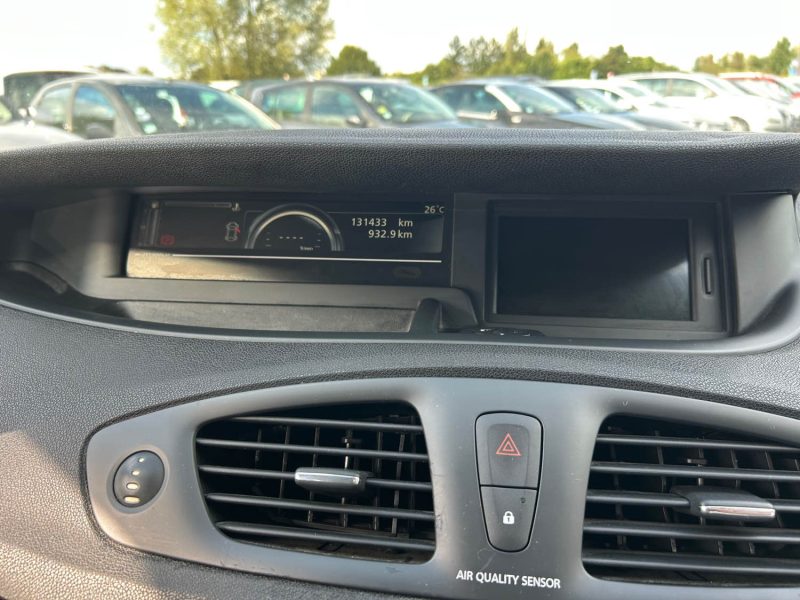 RENAULT SCENICIII GRAND 1.5 DCI 110cv AUTHENTIQUE 7 place