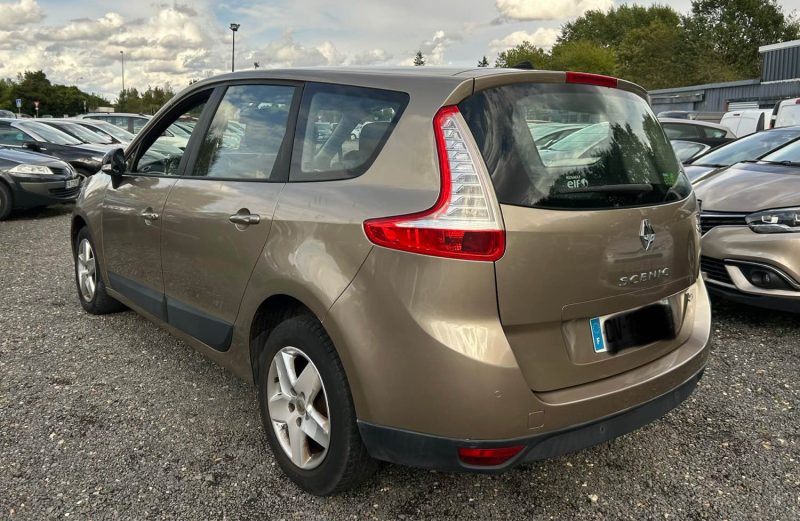 RENAULT SCENICIII GRAND 1.5 DCI 110cv AUTHENTIQUE 7 place