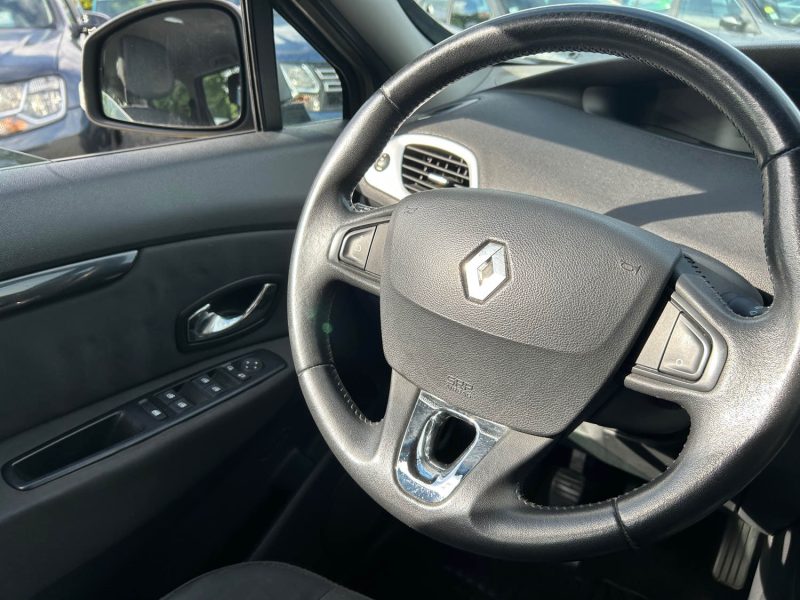 RENAULT SCENICIII GRAND 1.5 DCI 110cv AUTHENTIQUE 7 place