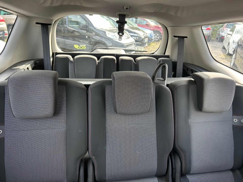 RENAULT SCENICIII GRAND 1.5 DCI 110cv AUTHENTIQUE 7 place