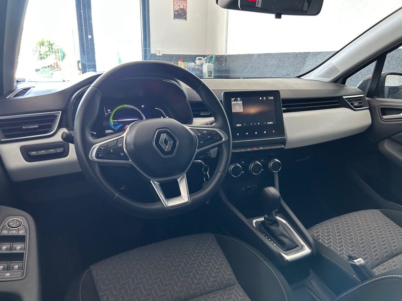 RENAULT CLIO 5 1.6 145 HYBRIDE EVOLUTION