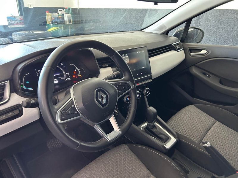 RENAULT CLIO 5 1.6 145 HYBRIDE EVOLUTION