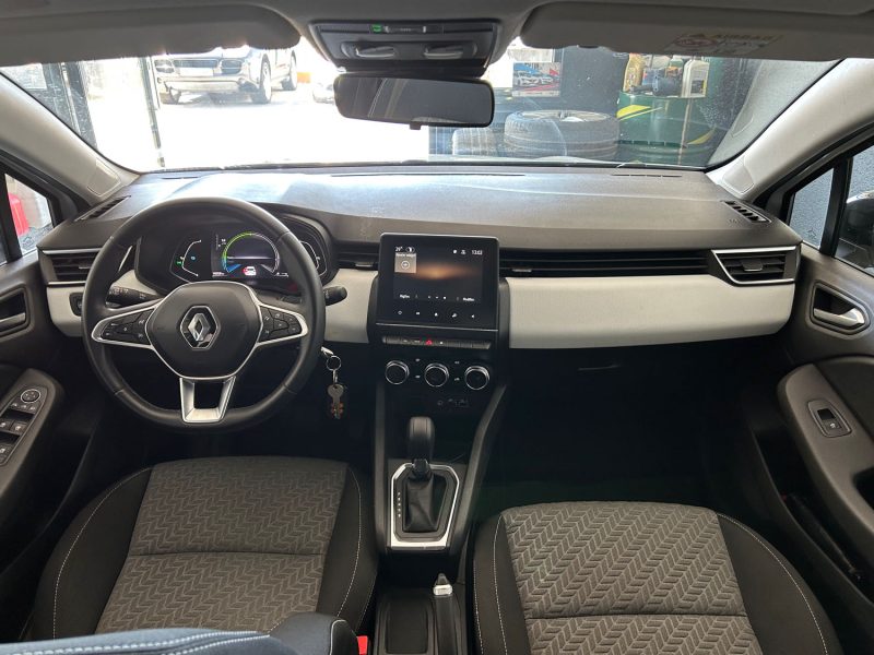 RENAULT CLIO 5 1.6 145 HYBRIDE EVOLUTION