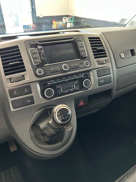 VOLKSWAGEN CARAVELLE 2.0 TDI 140 CONFORTLINE