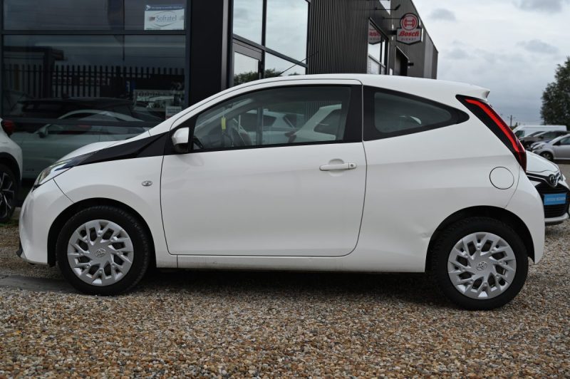 TOYOTA AYGO II 1.0 VVT-I 72 X PH2 01/2019