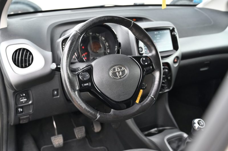 TOYOTA AYGO II 1.0 VVT-I 72 X PH2 01/2019