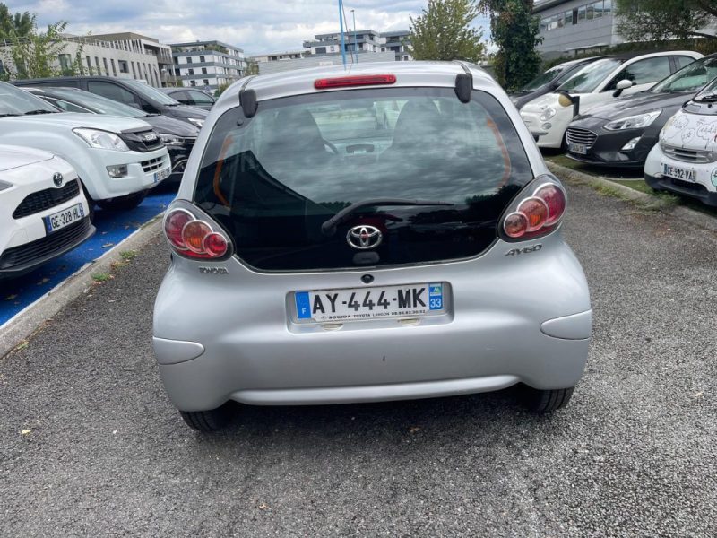 TOYOTA AYGO 1.0 i 68 CH  