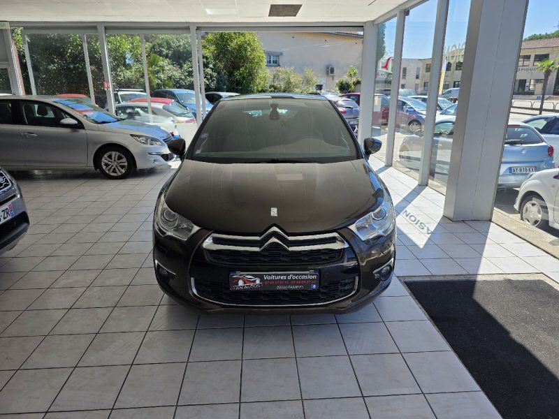 CITROEN DS4 1.6 THP 200 CH SPORT CHIC ANNEE 2011 197000KM