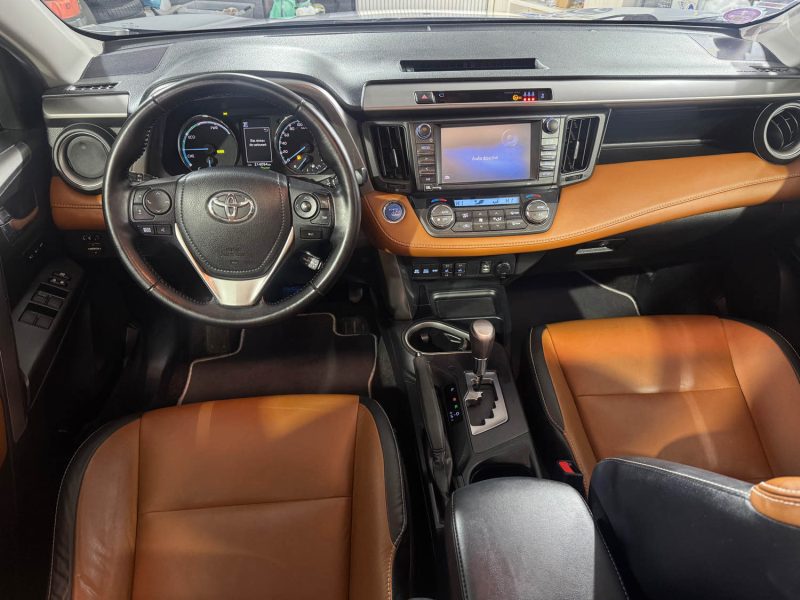 TOYOTA RAV 4 IV  2.5 HYBRID 197CV BVA  LOUNGE TOIT OUVRANT 2017