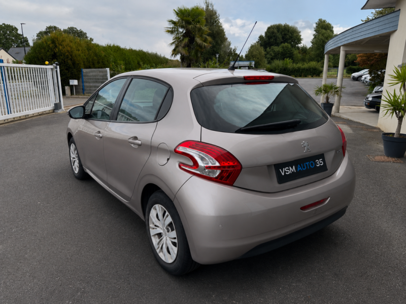 PEUGEOT 208 1.4 HDI 68CV ACTIVE / KIT DISTRI NEUVE