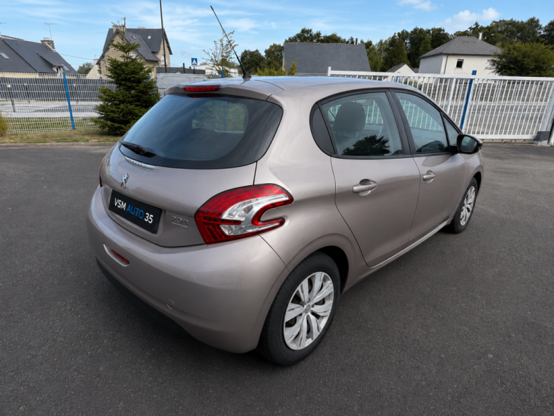 PEUGEOT 208 1.4 HDI 68CV ACTIVE / KIT DISTRI NEUVE