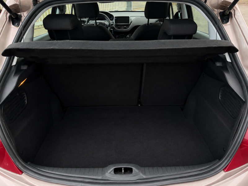 PEUGEOT 208 1.4 HDI 68CV ACTIVE / KIT DISTRI NEUVE