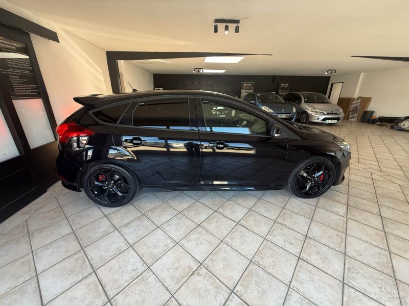 FORD FOCUS ST MK3 Phase 2 Historique Complet CT Vierge- Garantie 12 mois ou 15000km