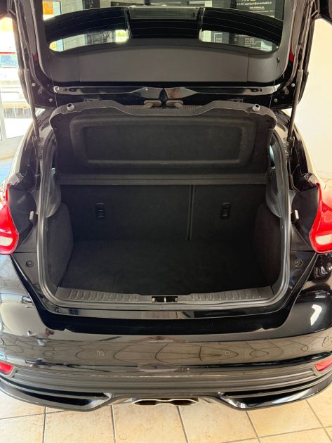 FORD FOCUS ST MK3 Phase 2 Historique Complet CT Vierge- Garantie 12 mois ou 15000km
