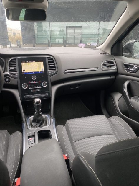 RENAULT MEGANE IV TCE 130 LIMITED 2017