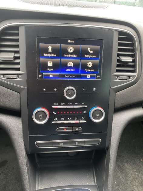 RENAULT MEGANE IV TCE 130 LIMITED 2017