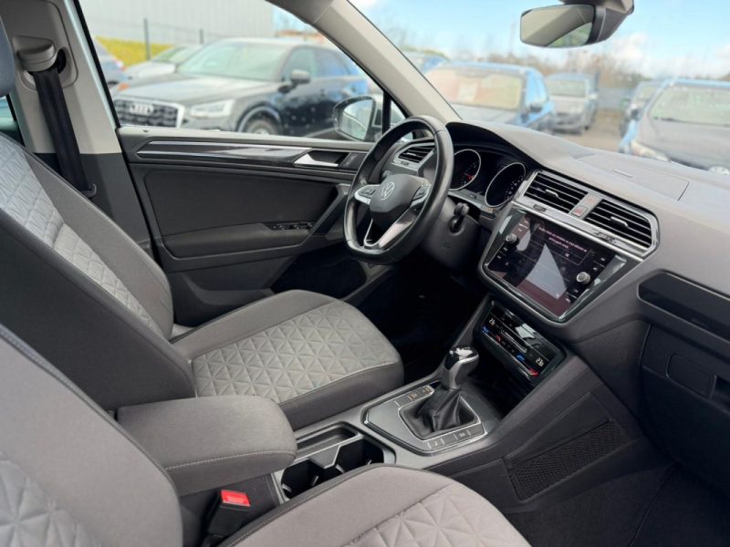 VOLKSWAGEN TIGUAN 2.0 TDI 150ch LIFE BUSINESS DSG7